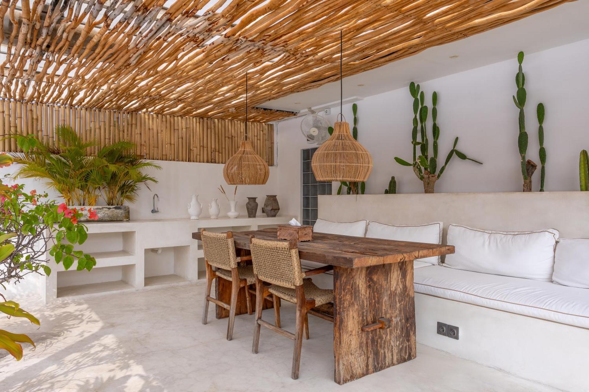Willa Turan Casa Auri Seminyak Zewnętrze zdjęcie