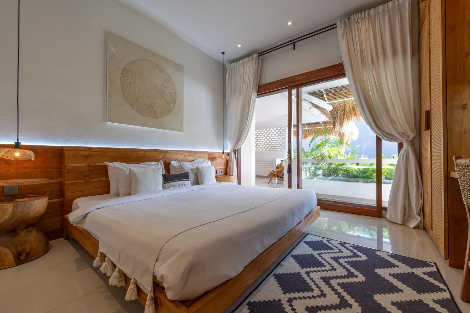 Willa Turan Casa Auri Seminyak Zewnętrze zdjęcie