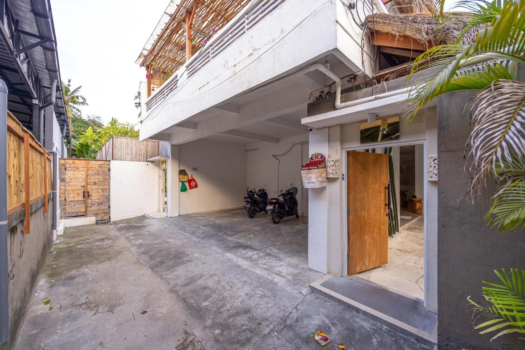 Willa Turan Casa Auri Seminyak Zewnętrze zdjęcie